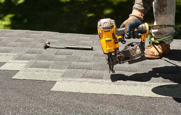 Roof Gutter Cleaning in New Town, ND